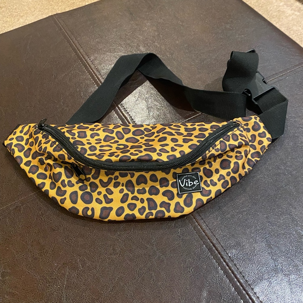 Leopard Print Vibe Waist Bag
